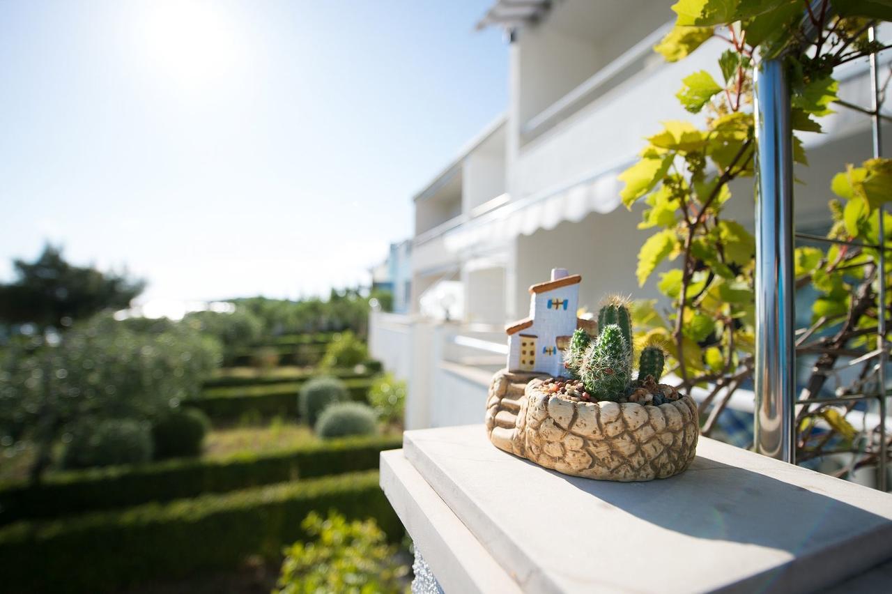Apartments Sandy Rogoznica  Kültér fotó