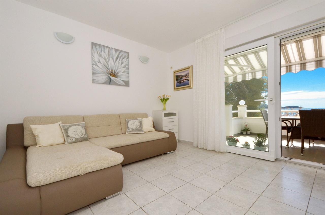 Apartments Sandy Rogoznica  Kültér fotó